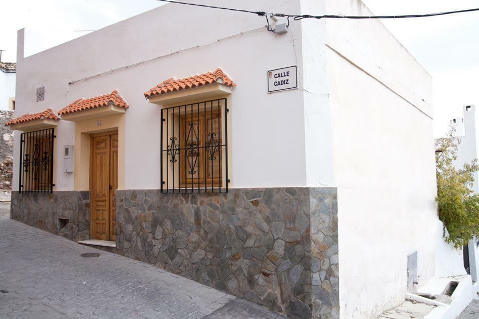 Vivienda Rural El Mirador De Enix Villa Eksteriør bilde